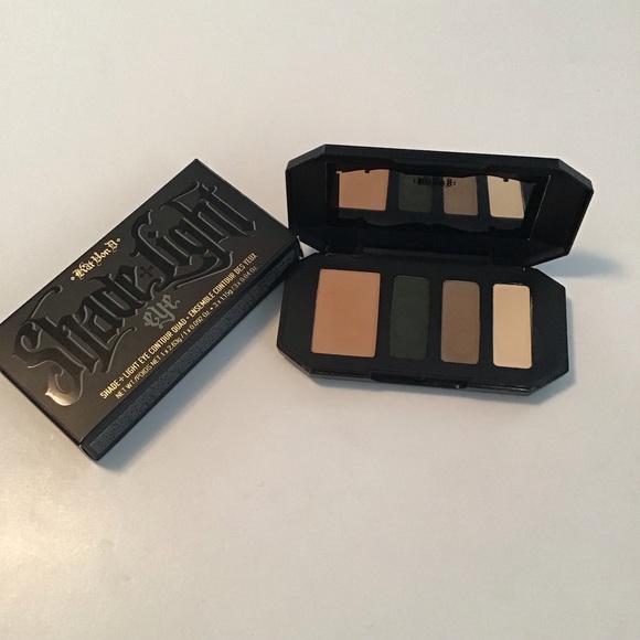 KAT VON D: Shade + Light eye palette SAGE